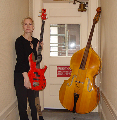 Jackie_with_her_basses